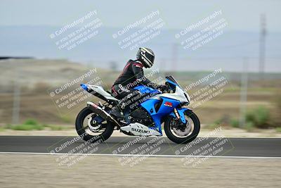 media/Apr-18-2025-TrackDaz (Fri) [[45f5874c44]]/C Group/Session 1 (Turn 7)/